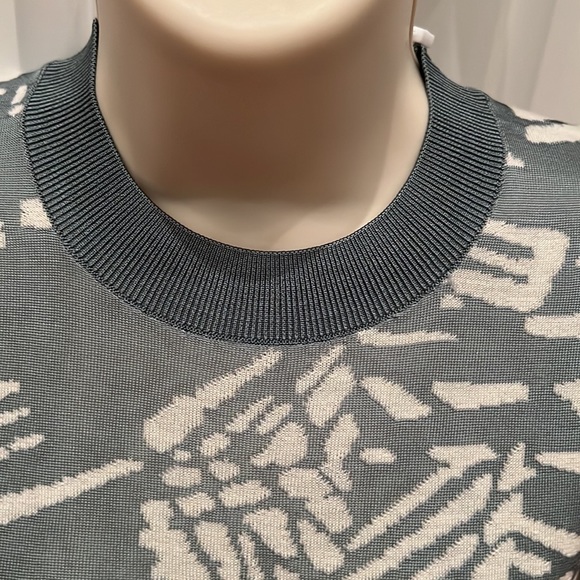 NWT Boss merino super fine blouse. - Picture 4 of 5